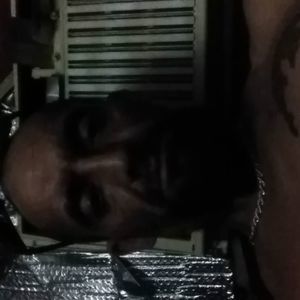 Meet your Posher, Derrick